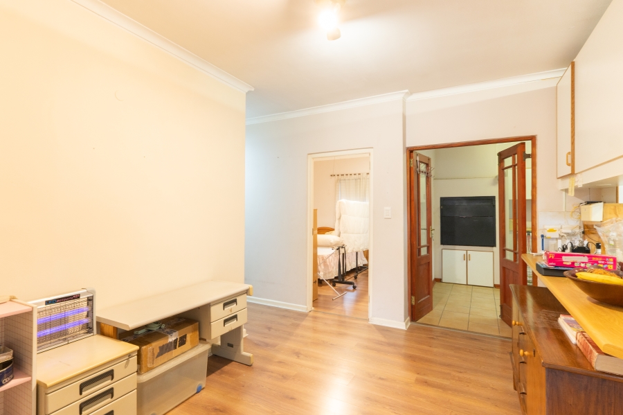 3 Bedroom Property for Sale in Stellenbosch Central Western Cape